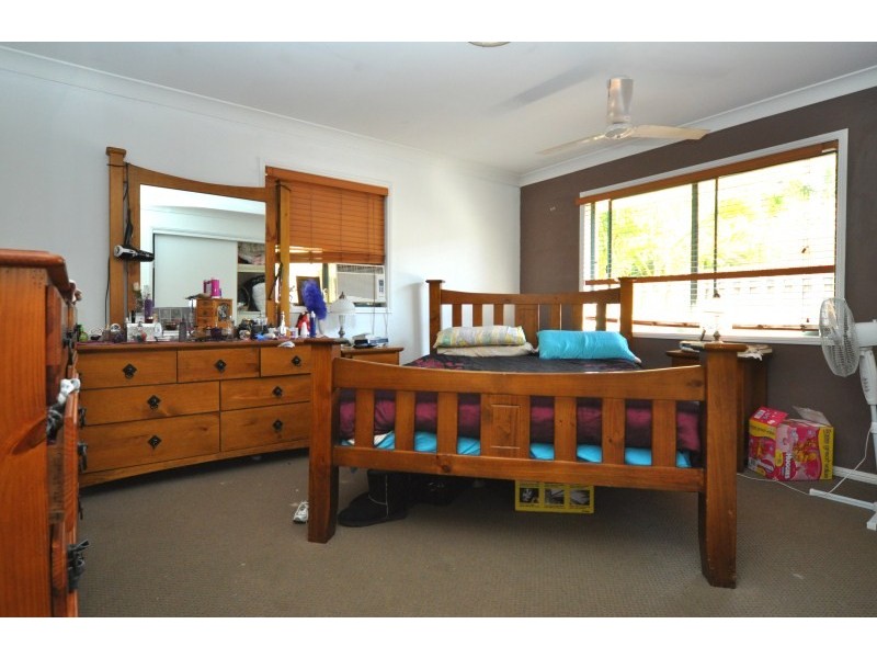 12 Drysdale Lane, Parkwood QLD 4214