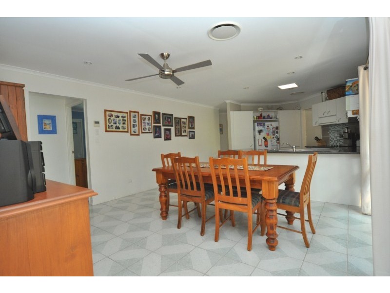 26 Arnold Palmer Drive, Parkwood QLD 4214