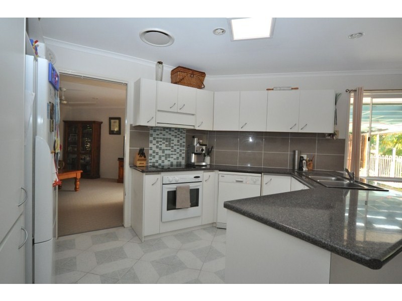 26 Arnold Palmer Drive, Parkwood QLD 4214