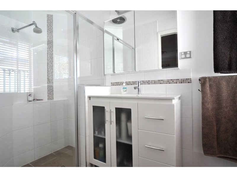 26 Arnold Palmer Drive, Parkwood QLD 4214