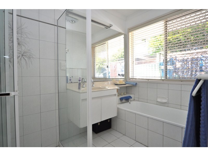 26 Arnold Palmer Drive, Parkwood QLD 4214