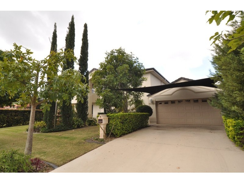 38 Brittany Drive, Oxenford QLD 4210