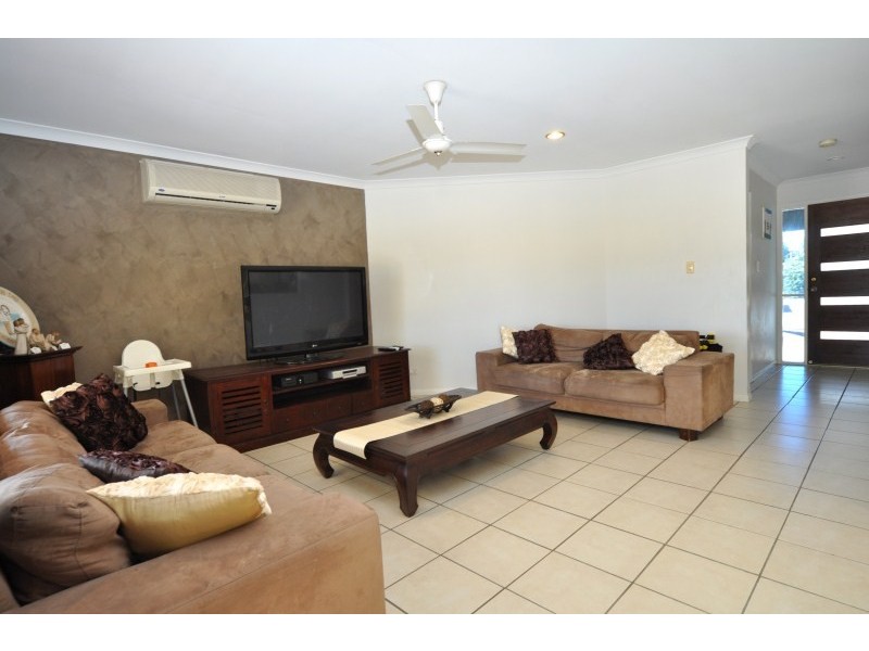 24 Tiger Drive, Arundel QLD 4214