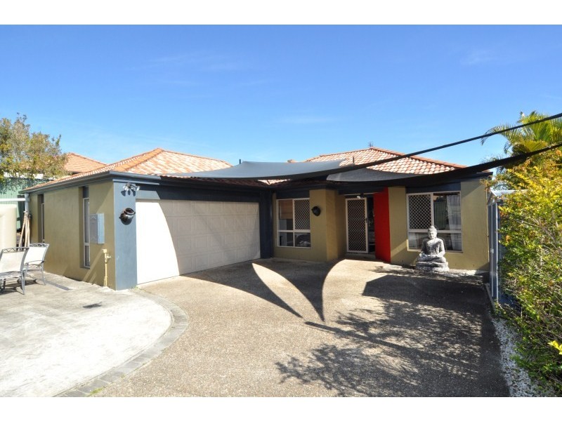 24 Tiger Drive, Arundel QLD 4214