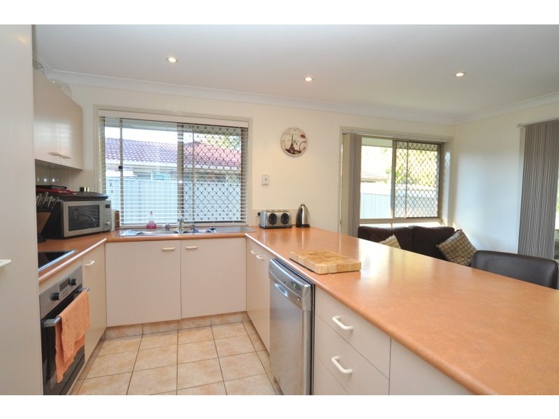 7 Parkdale Court, Parkwood QLD 4214