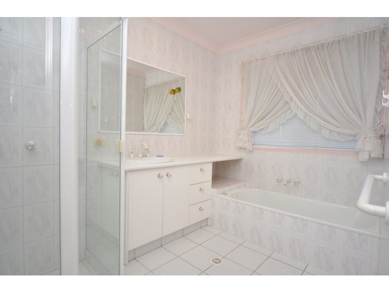 23 Wardley Drive, Parkwood QLD 4214