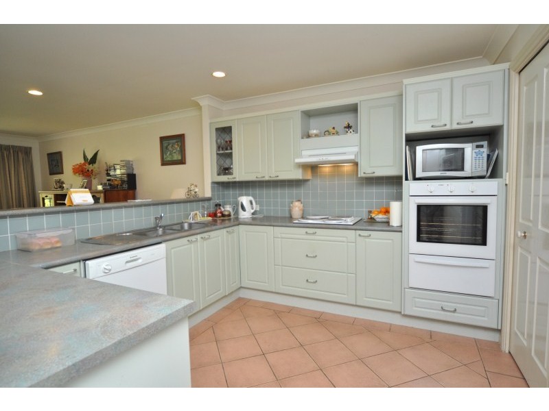 36 Inverness Way, Parkwood QLD 4214