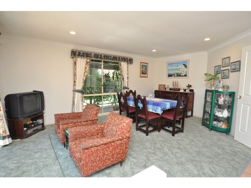 36 Inverness Way, Parkwood QLD 4214