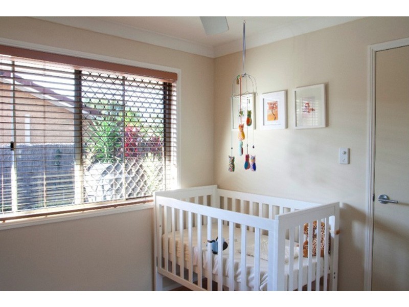 2/2 Freeman Street, Labrador QLD 4215