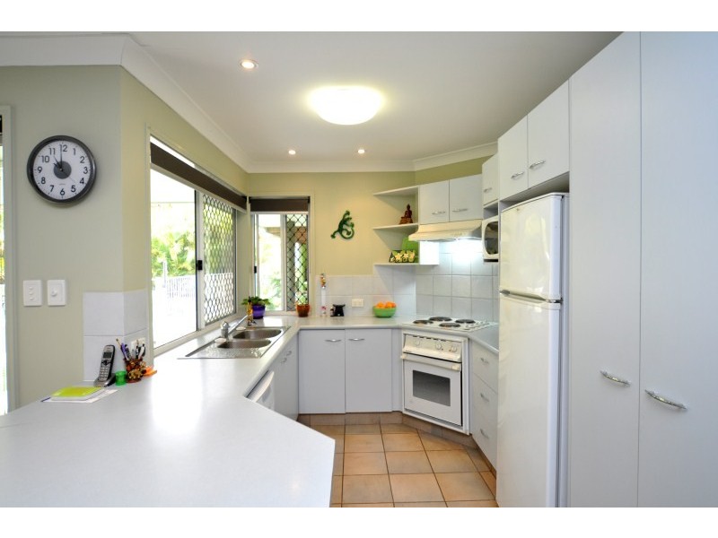 24 Alcott Court, Parkwood QLD 4214