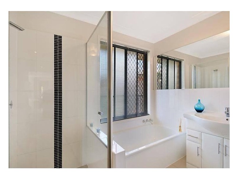13 Kilmartin Esplanade, Biggera Waters QLD 4216