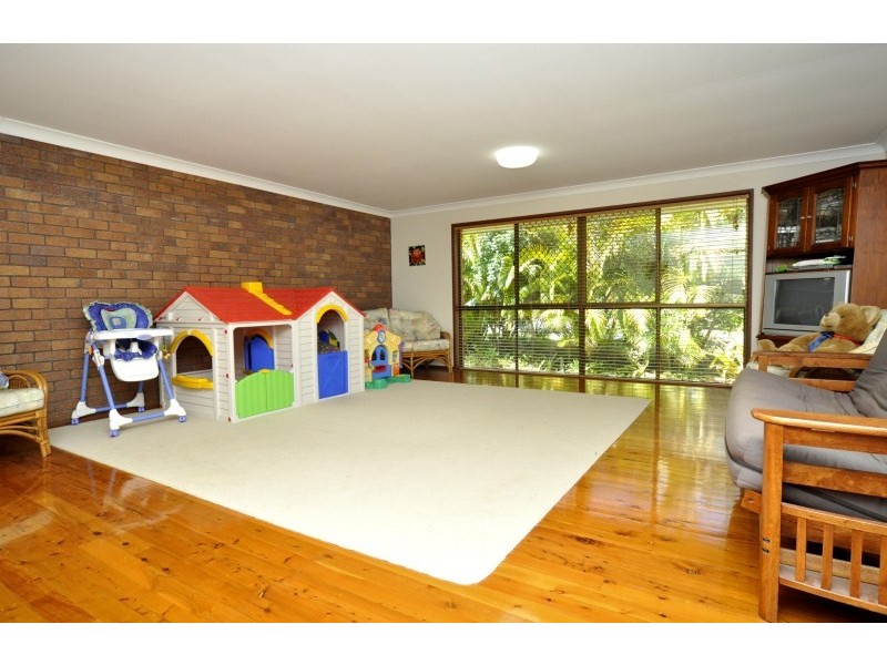 45 Uplands Drive, Parkwood QLD 4214