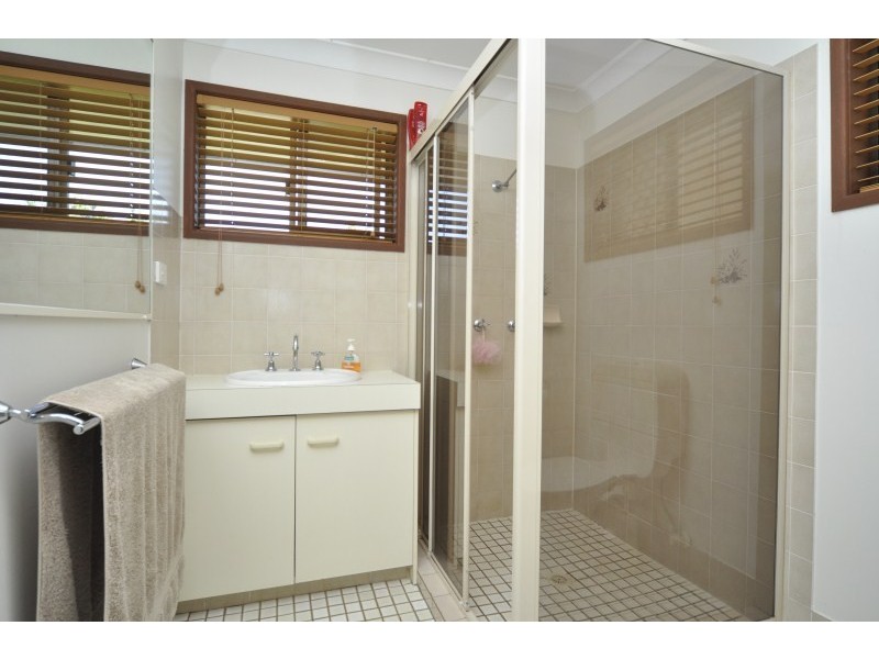 45 Uplands Drive, Parkwood QLD 4214
