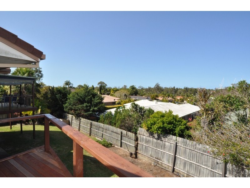 11 Weiskoph Court, Parkwood QLD 4214