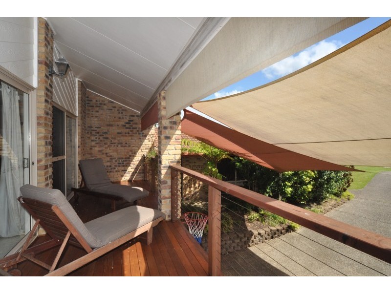 11 Weiskoph Court, Parkwood QLD 4214