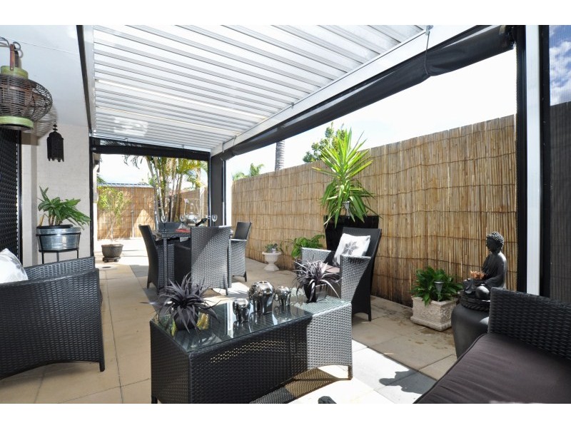 1/5 Stephenson Street, Labrador QLD 4215