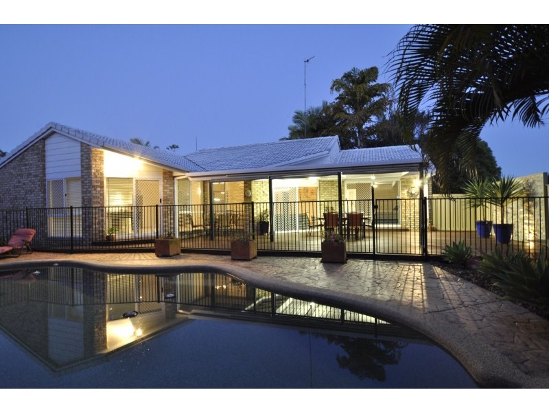 24 Von Nida Street, Parkwood QLD 4214