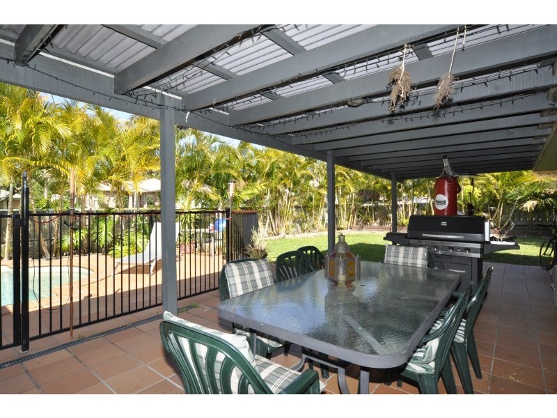 44 Inverness Way, Parkwood QLD 4214