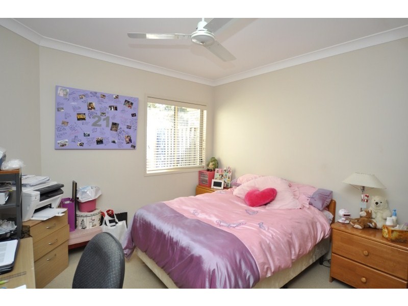 1/10 Pilar Court, Molendinar QLD 4214