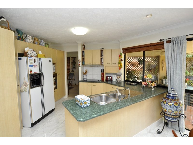 31 Ingles Circuit, Arundel QLD 4214