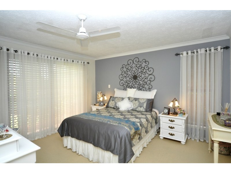 31 Ingles Circuit, Arundel QLD 4214