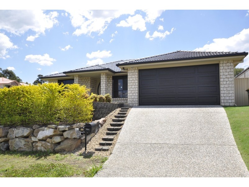 25 Stringybark Drive, Molendinar QLD 4214