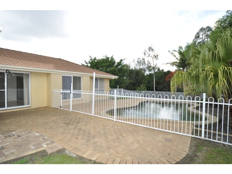 17 Driftwood Place, Parkwood QLD 4214