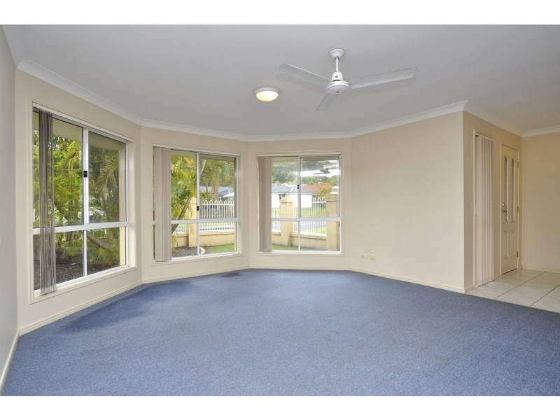 17 Driftwood Place, Parkwood QLD 4214