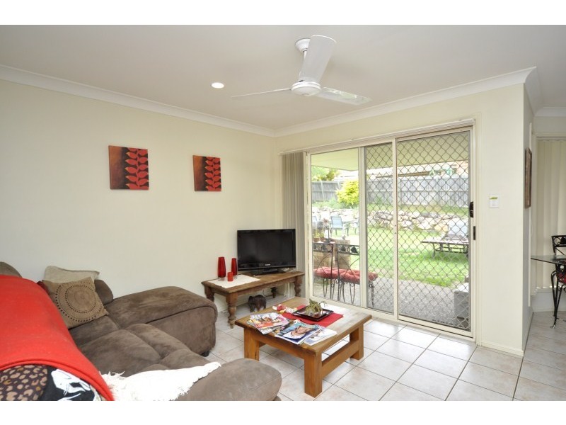 5 Aquarius Court, Molendinar QLD 4214