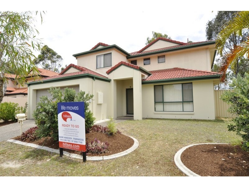 48 Christina Ryan Way, Arundel QLD 4214