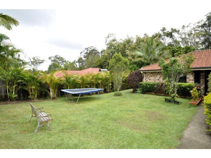 63 Henry Cotton Drive, Parkwood QLD 4214