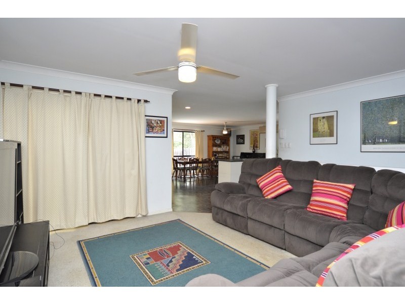 63 Henry Cotton Drive, Parkwood QLD 4214