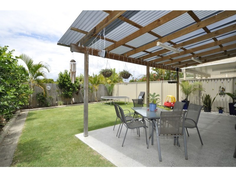 9/14 Liam Court, Labrador QLD 4215