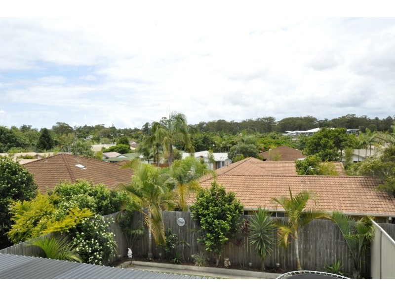 9/14 Liam Court, Labrador QLD 4215