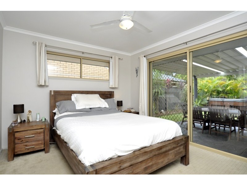 10 Grovedale Court, Parkwood QLD 4214