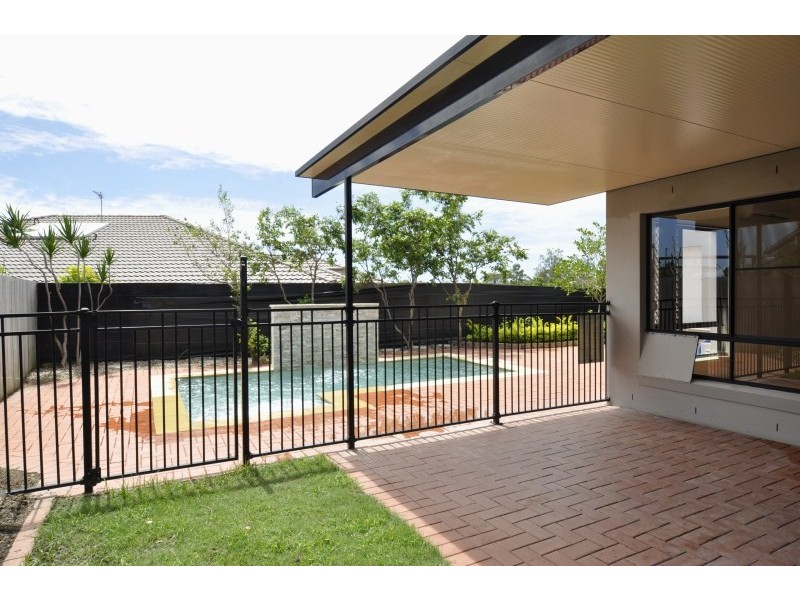 89 Highcrest Circuit, Molendinar QLD 4214