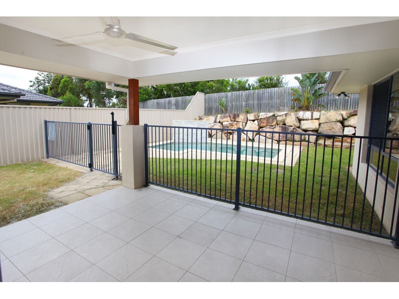 59 Highcrest Circuit, Molendinar QLD 4214