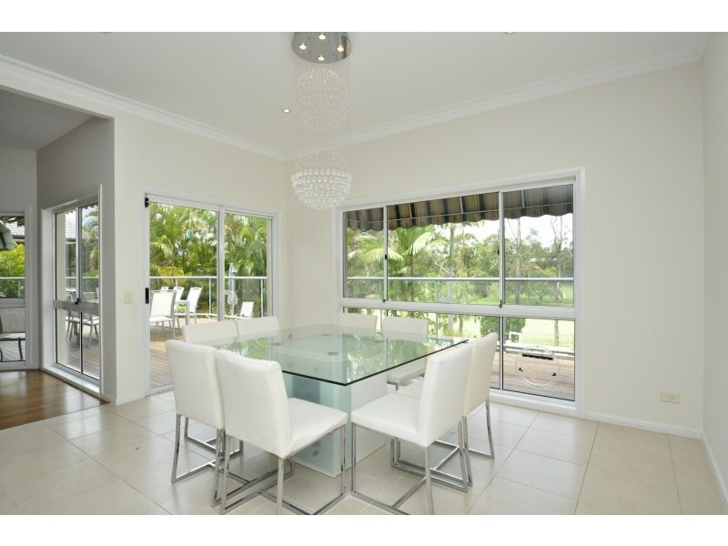 72 Arnold Palmer Drive, Parkwood QLD 4214