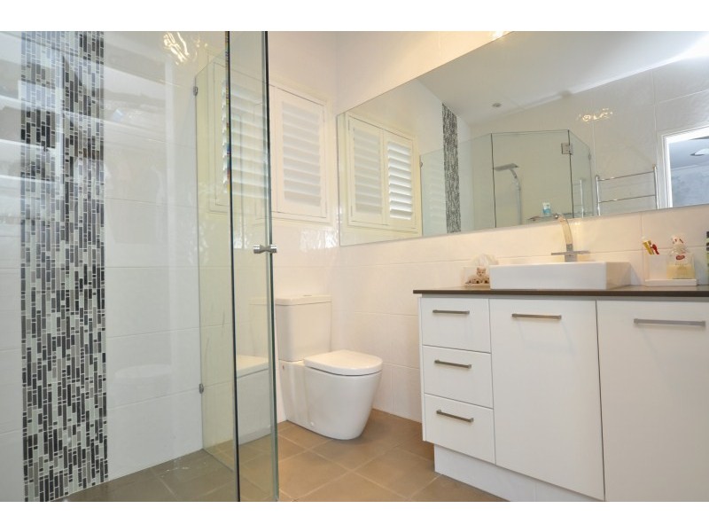 72 Arnold Palmer Drive, Parkwood QLD 4214