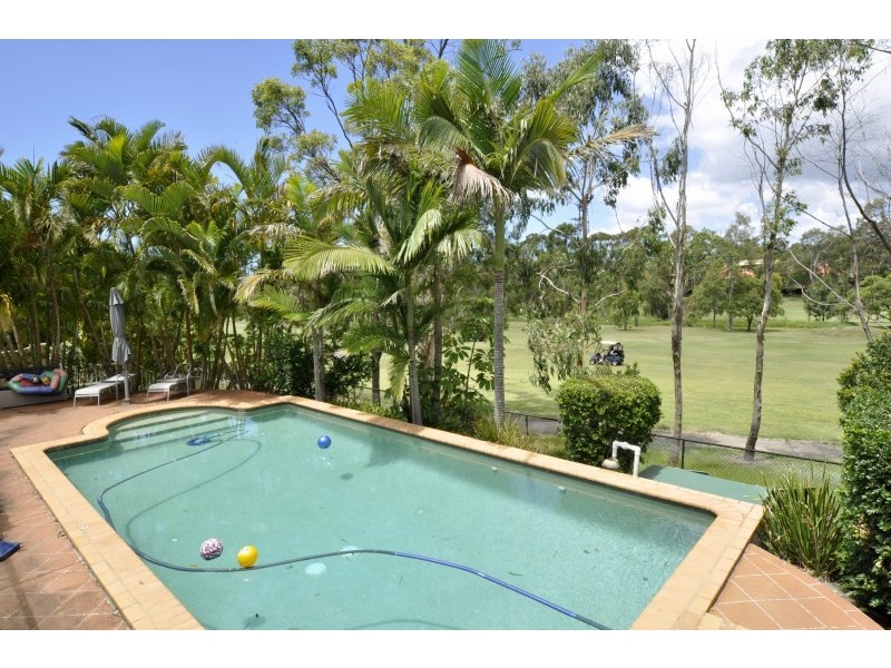 72 Arnold Palmer Drive, Parkwood QLD 4214