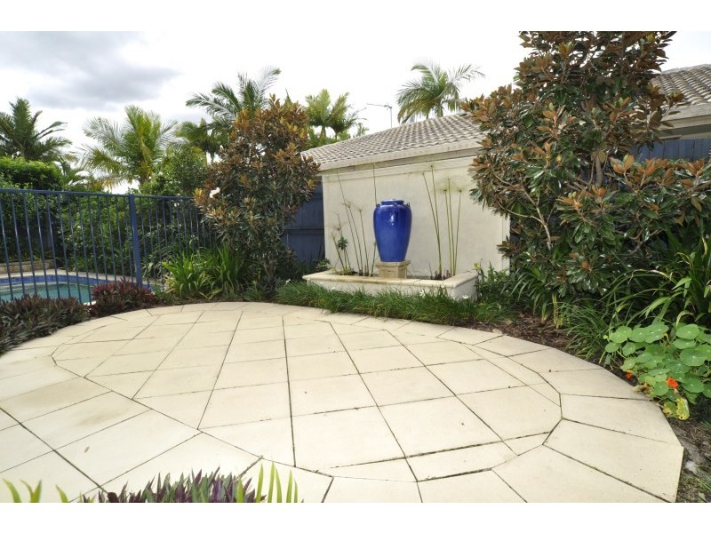 12 Weiskoph Court, Parkwood QLD 4214