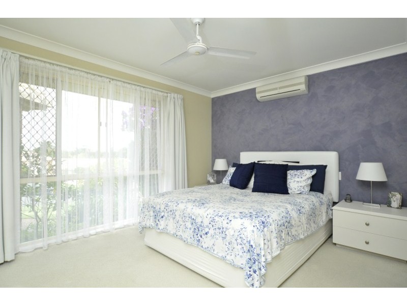 12 Weiskoph Court, Parkwood QLD 4214