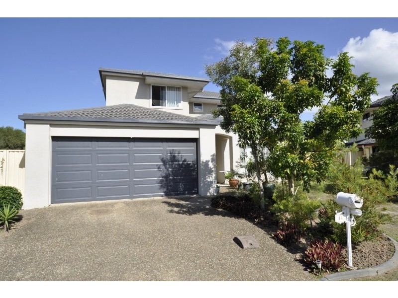 44 Golden Bear Drive, Arundel QLD 4214