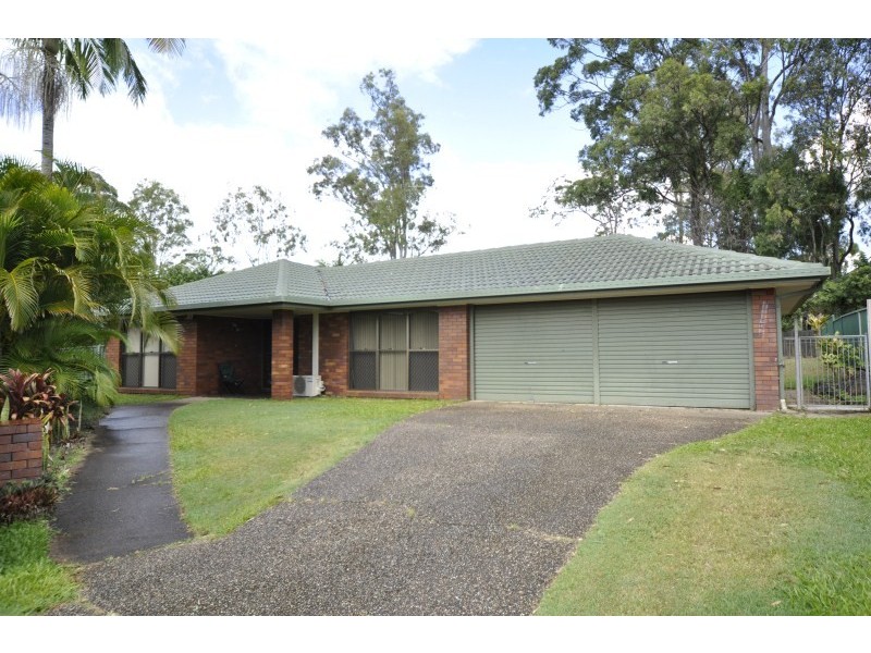 9 Batlow Court, Helensvale QLD 4212