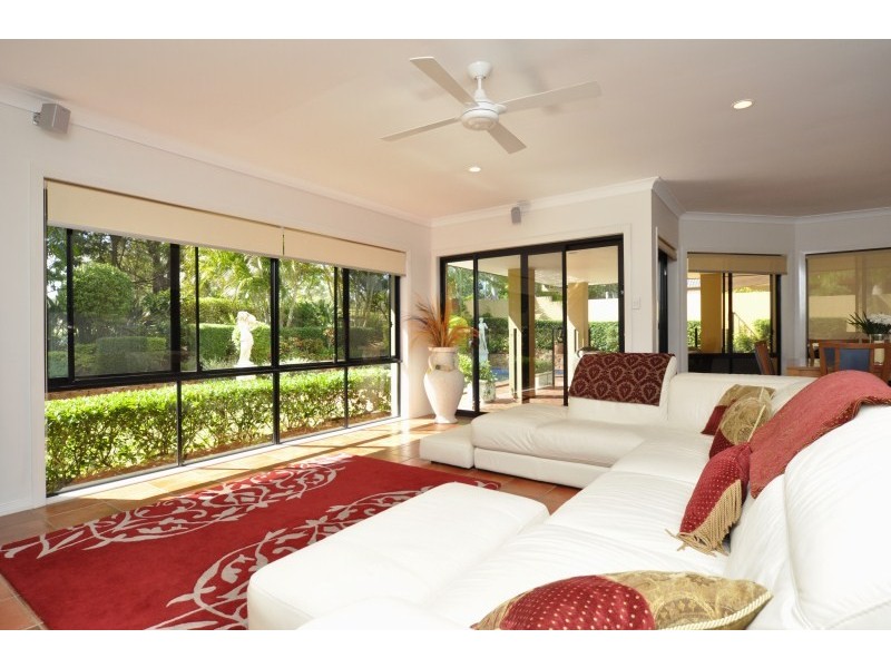 29 Chichester Drive, Arundel QLD 4214