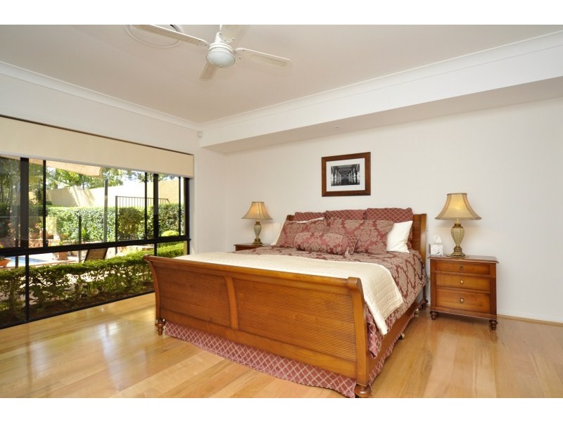 29 Chichester Drive, Arundel QLD 4214