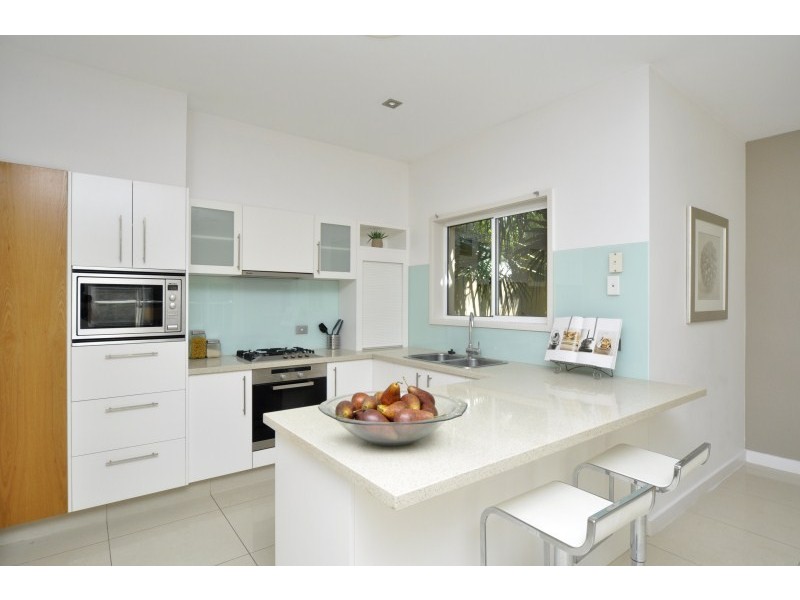 2/5018 Riverwood Grove, Ashmore QLD 4214