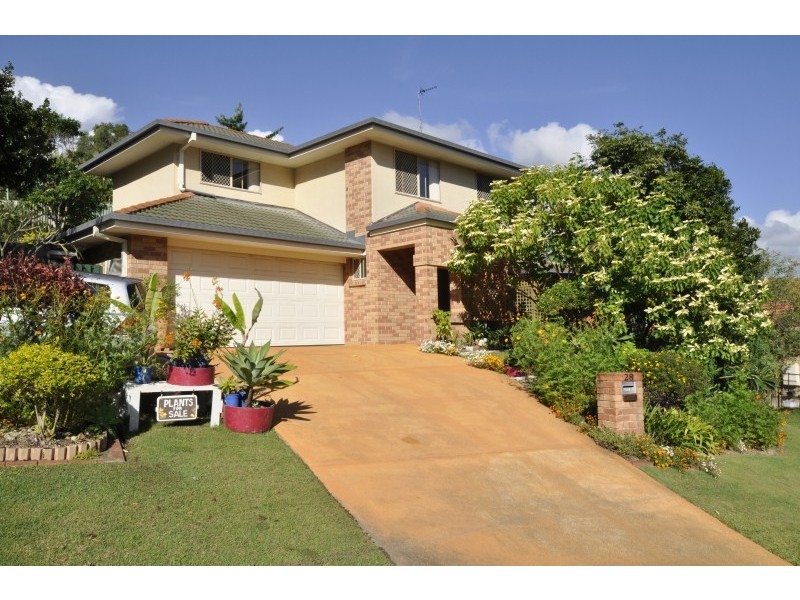 28 Papara Street, Pacific Pines QLD 4211