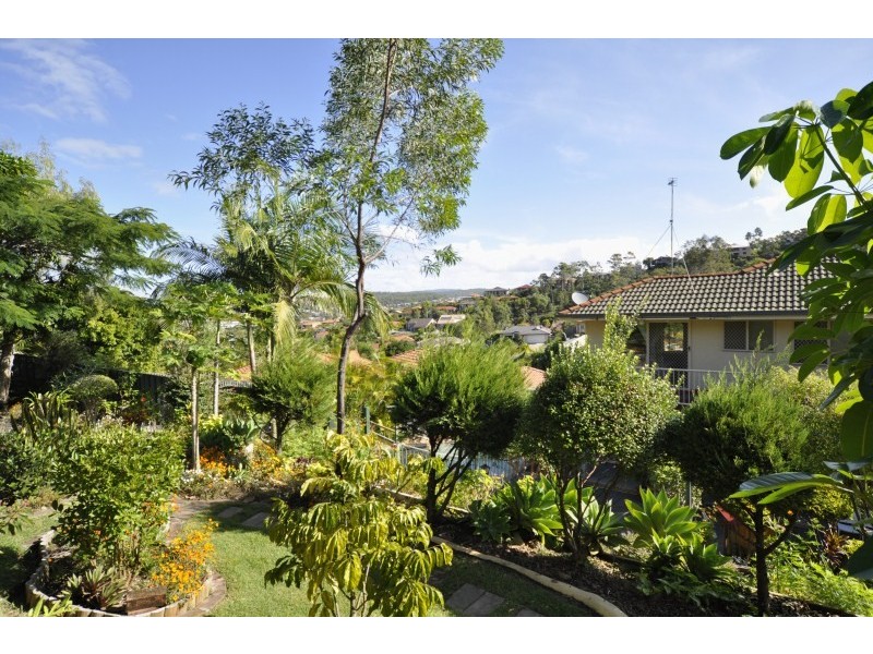 28 Papara Street, Pacific Pines QLD 4211
