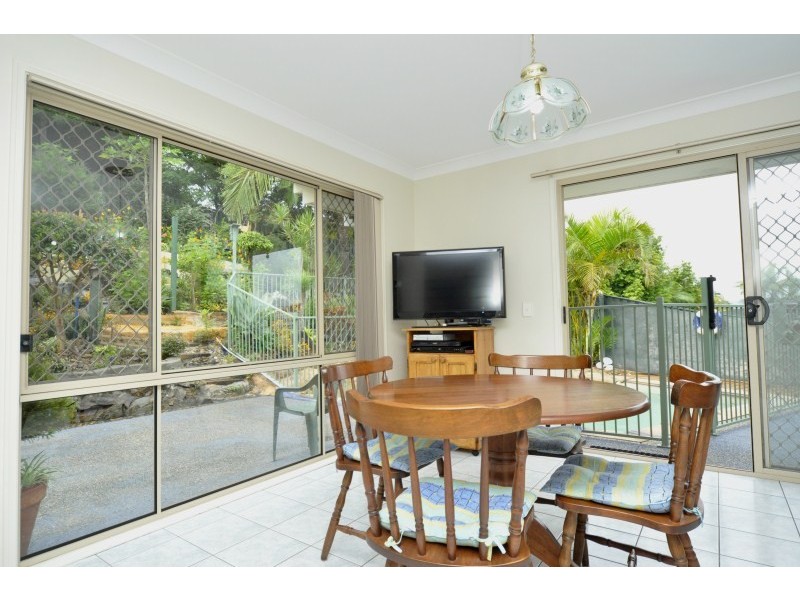 28 Papara Street, Pacific Pines QLD 4211